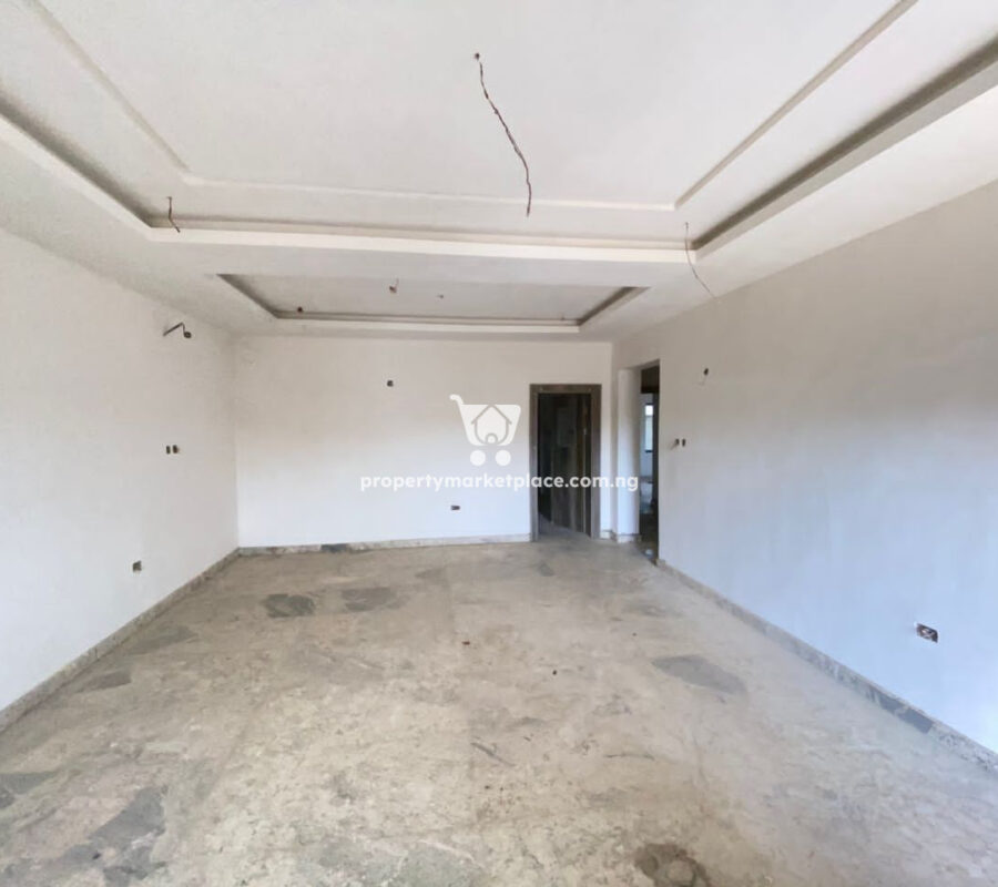 Luxurious 3 bed flat with a room boys quarters with good finishing