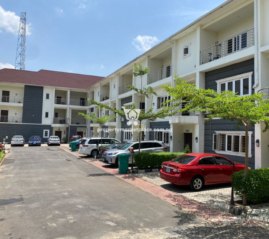 Exquisite 4 bedroom terrace duplex with Bq in a serene and nice area