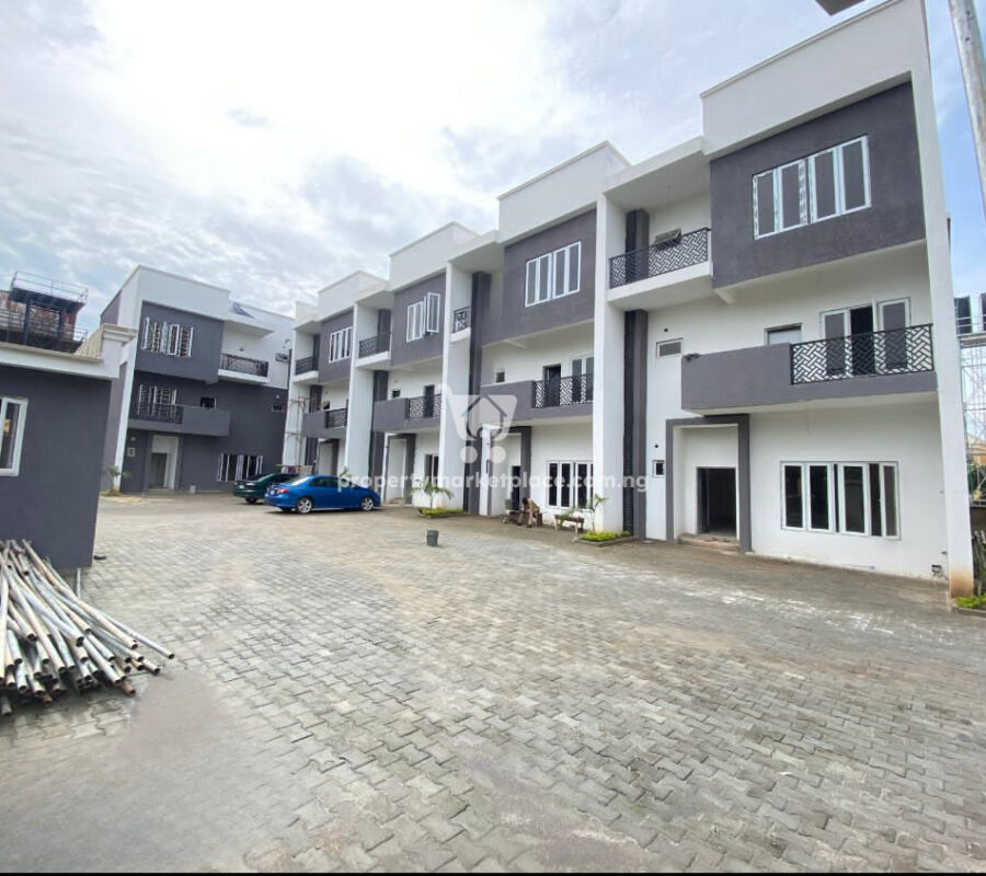 Luxurious 4 bedroom terrace duplex with Bq in a nice area