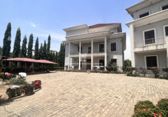 Newly built 2 units of 6 & 7 bedrooms detached duplexes in a classy area
