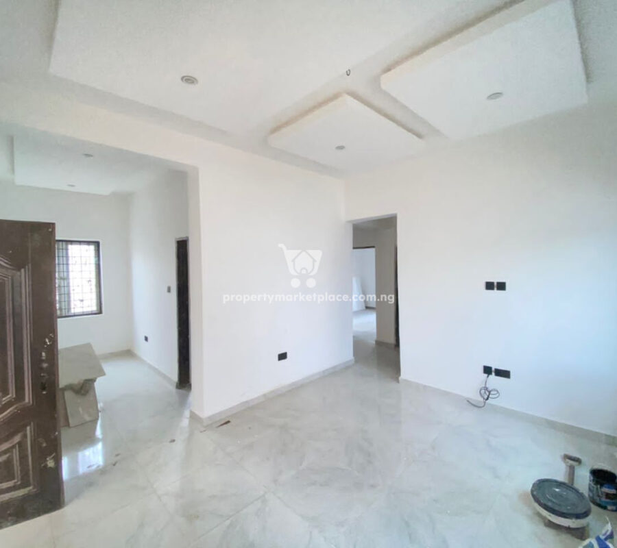 Nicely built 2 bedroom flat