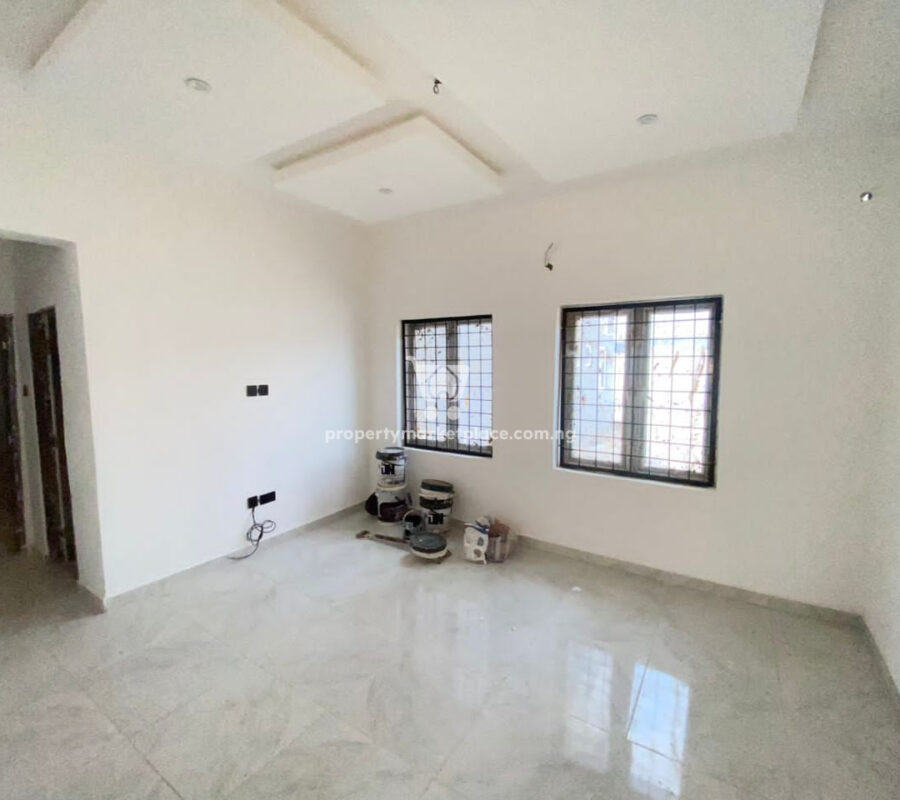 Nicely built 2 bedroom flat