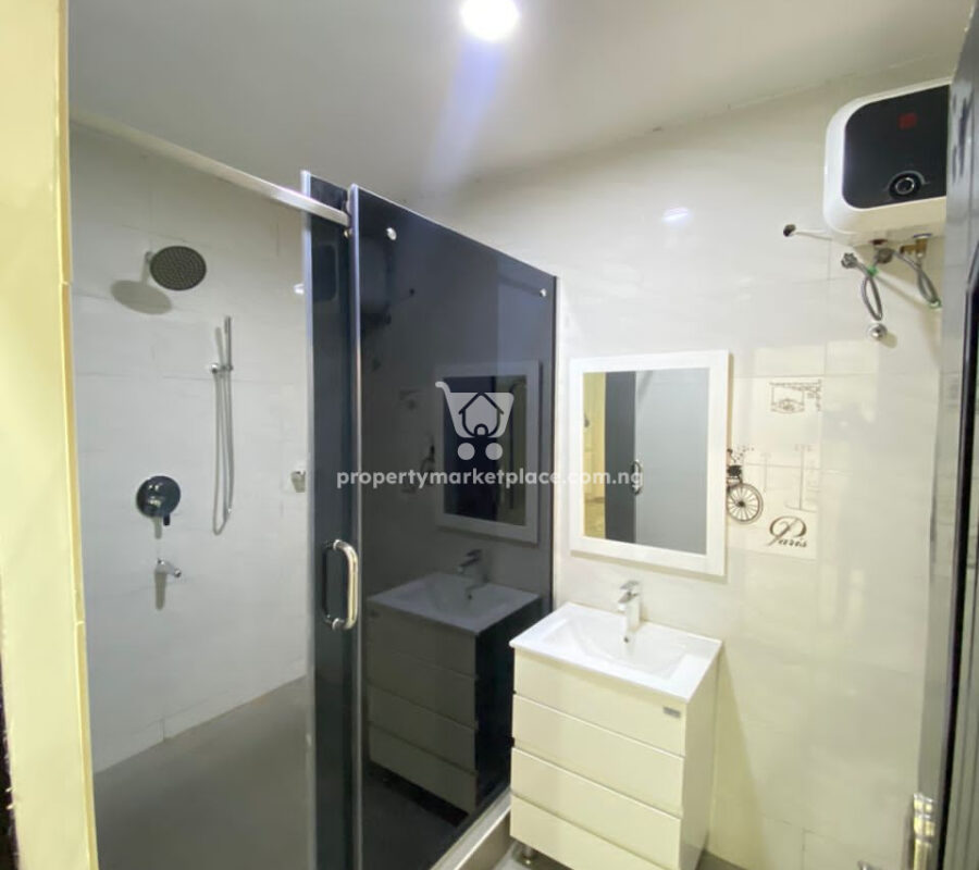 Classy 4 bedroom terrace duplex with Bq in an estate