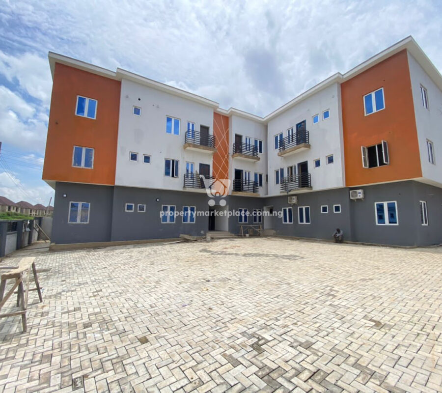 Nicely built 2 bedroom flat