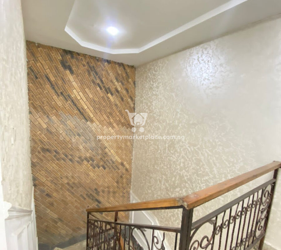 Classy 4 bedroom terrace duplex with Bq in an estate
