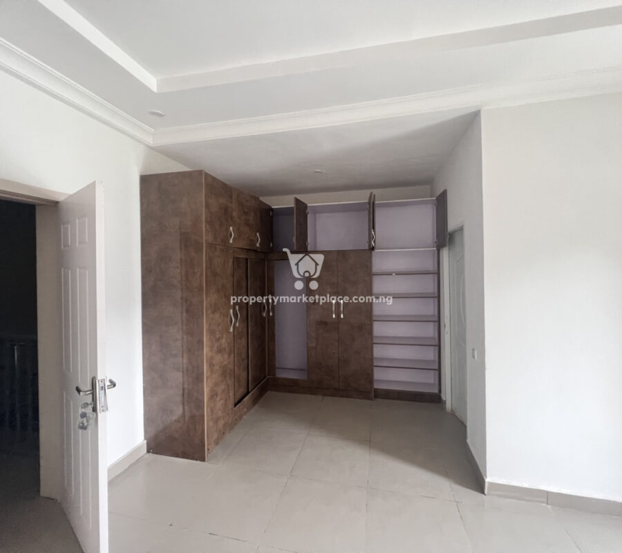 4 bedroom terrace duplex with a room boys quarters