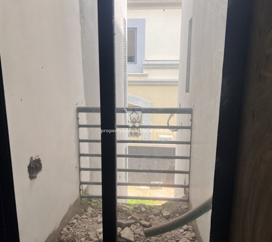 4 bedroom terrace duplex with a room boys quarters