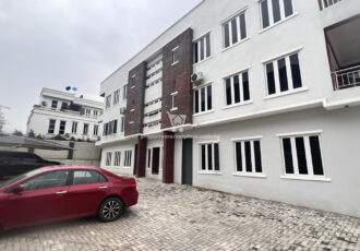 Luxurious 3 bedroom flat with Bq