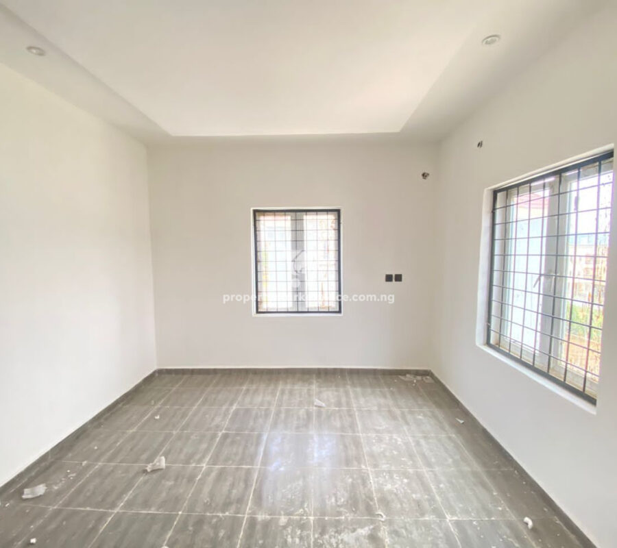 Nicely built 2 bedroom flat