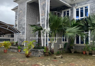Nicely furnished 4 bedroom detached duplex with 1 bedroom guest chalet