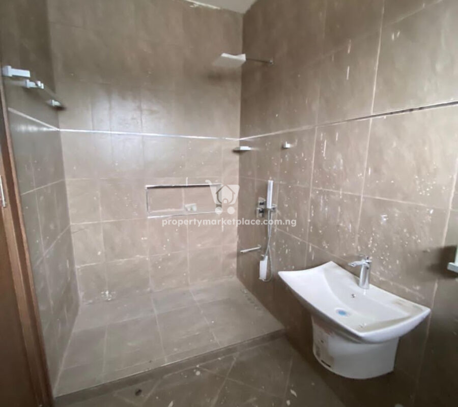 Fantastic 5 bedroom detached duplex with elevator, basement & Bq