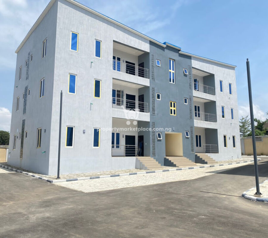 Tastefully finished 3 bedroom flat in a nice area