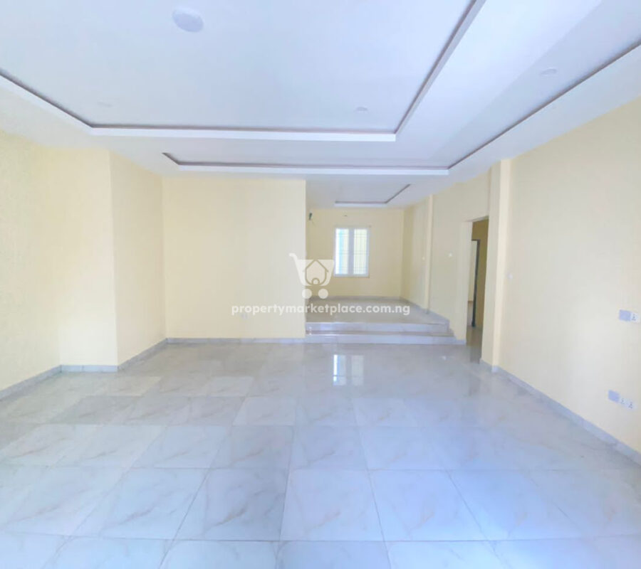 Tastefully finished 3 bedroom flat in a nice area