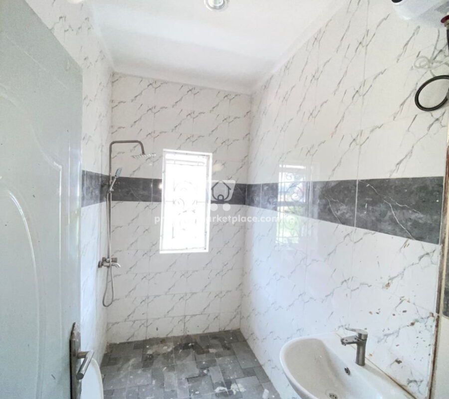 Massive 4 bedroom semi detached duplex with a room Bq