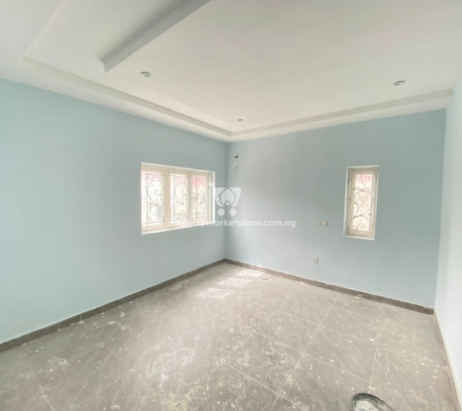 Massive 4 bedroom semi detached duplex with a room Bq
