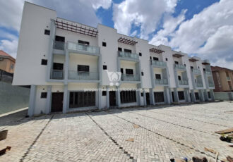Luxurious 4 bedroom terrace duplex with 2 living rooms and Bq