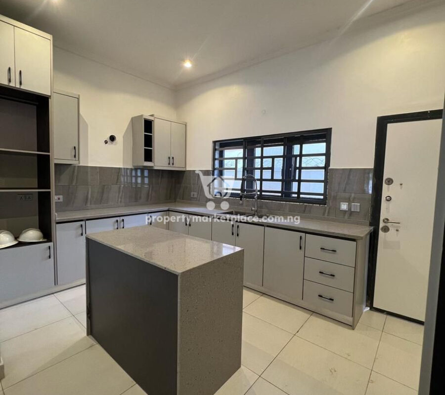 4 bedroom terrace duplex with Bq and swimming pool