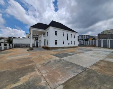 Exotic 5 bedroom detached duplex with 2 bedroom guest chalet
