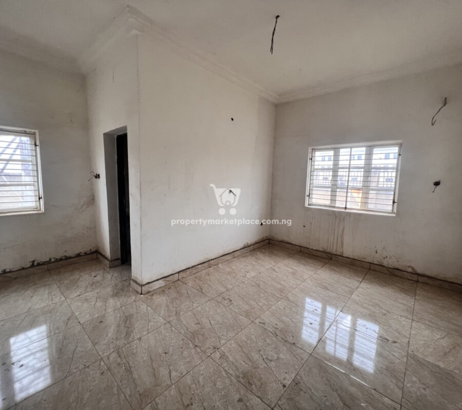 Luxurious 2 bedroom flat