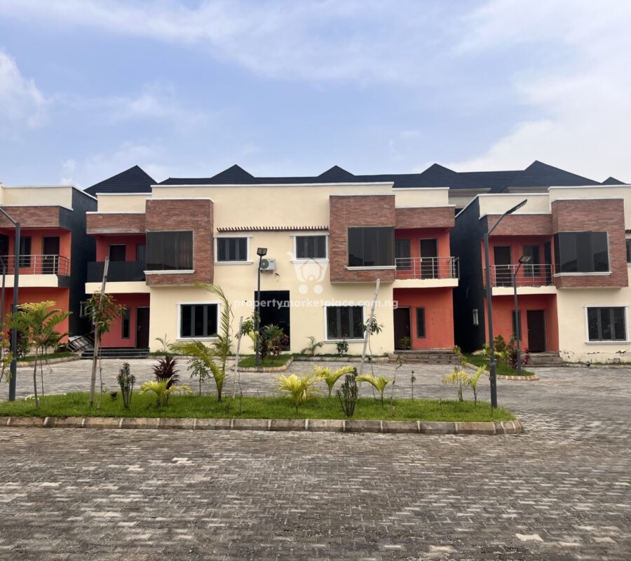 Luxurious 4 bedroom terrace duplex in a nice area