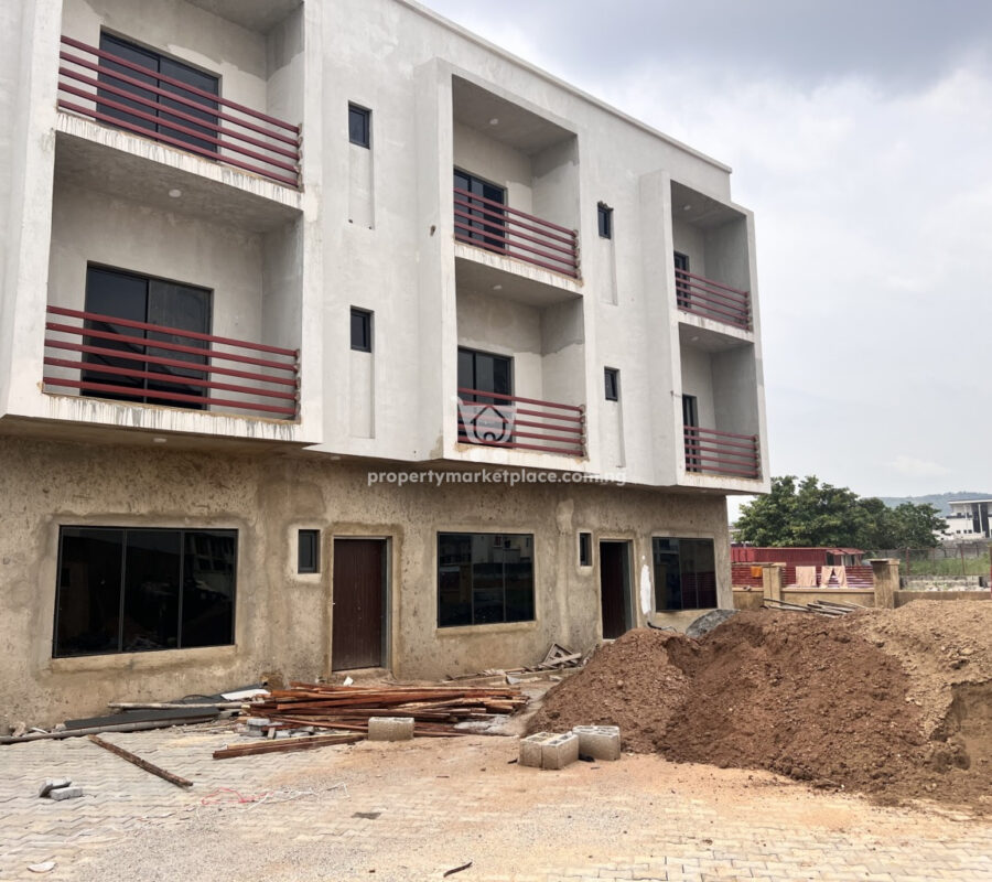 Luxury 4 bedroom terrace duplex with Bq (shell level)