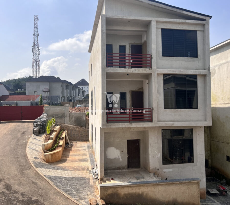 Tastefully finished 4 bedroom terrace duplex with Bq