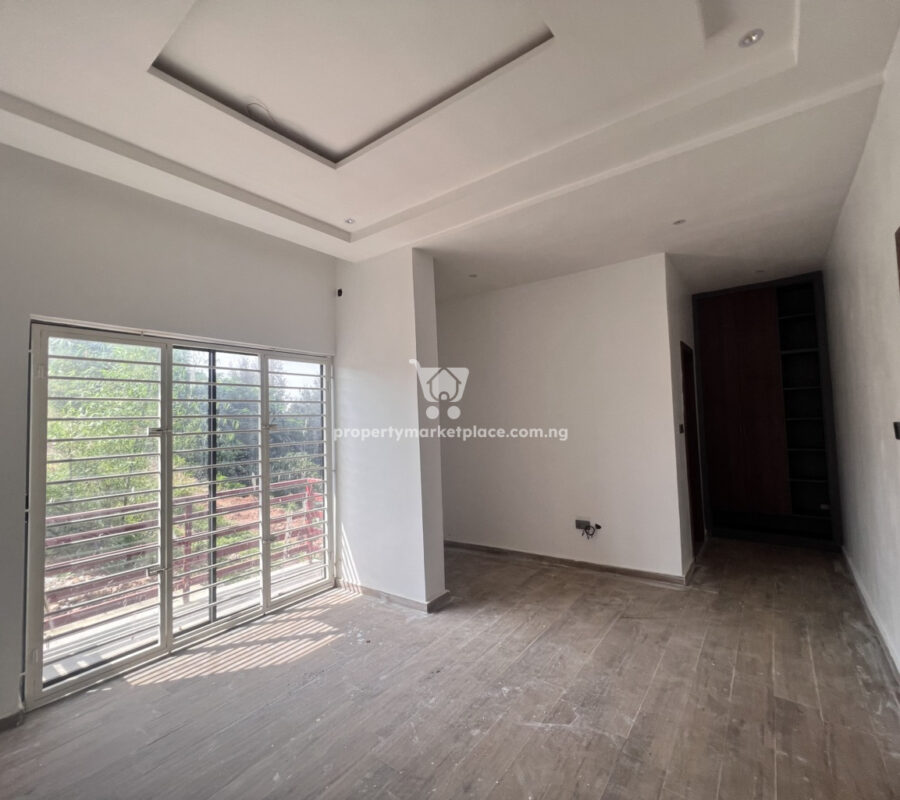 Tastefully finished 4 bedroom terrace duplex with Bq