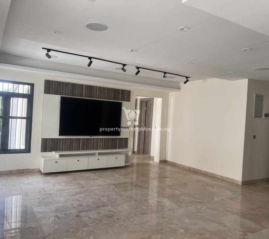 Automated 5 bedroom detached duplex with Bq in a classy area