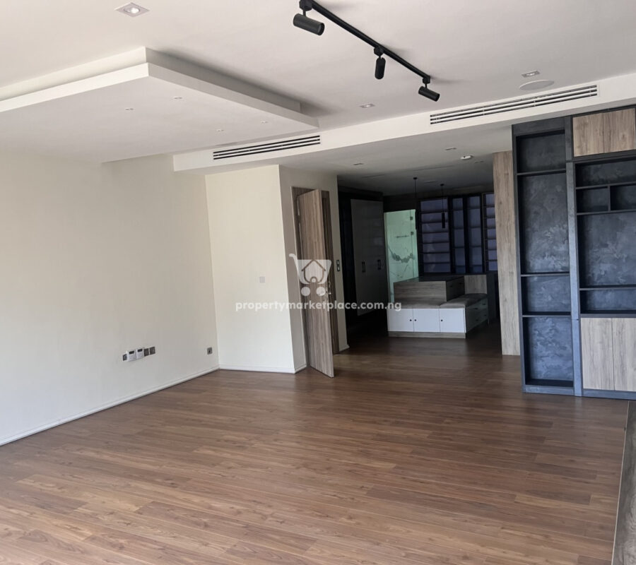 Automated 5 bedroom detached duplex with Bq in a classy area
