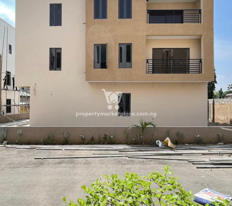 6 bedroom detached duplex with a guest room and Bq