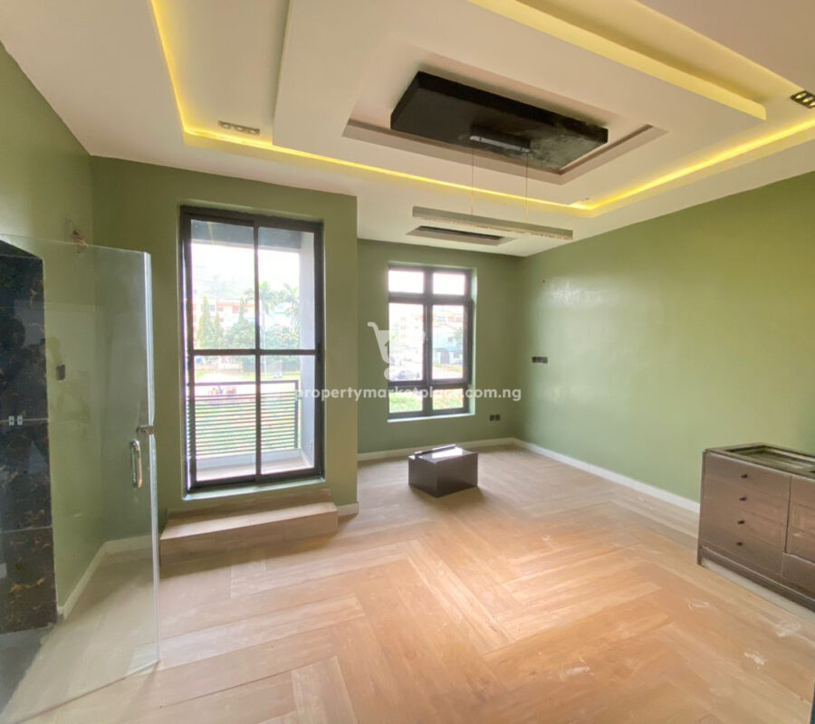 Luxurious 4 bedroom terrace duplex with a room boys quarters