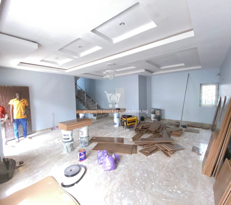 Massive 4 bedroom semi detached duplex with a room Bq