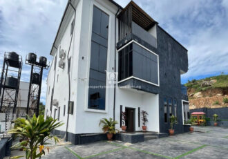 Furnished 6 bedroom detached duplex with a room in an estate