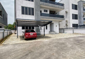Fantastic 5 bedroom detached duplex with elevator, basement & Bq