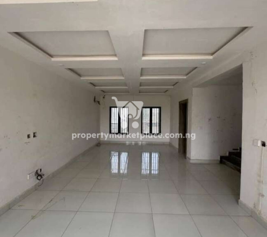 Superbly finished 4 bedroom terrace duplex with Bq