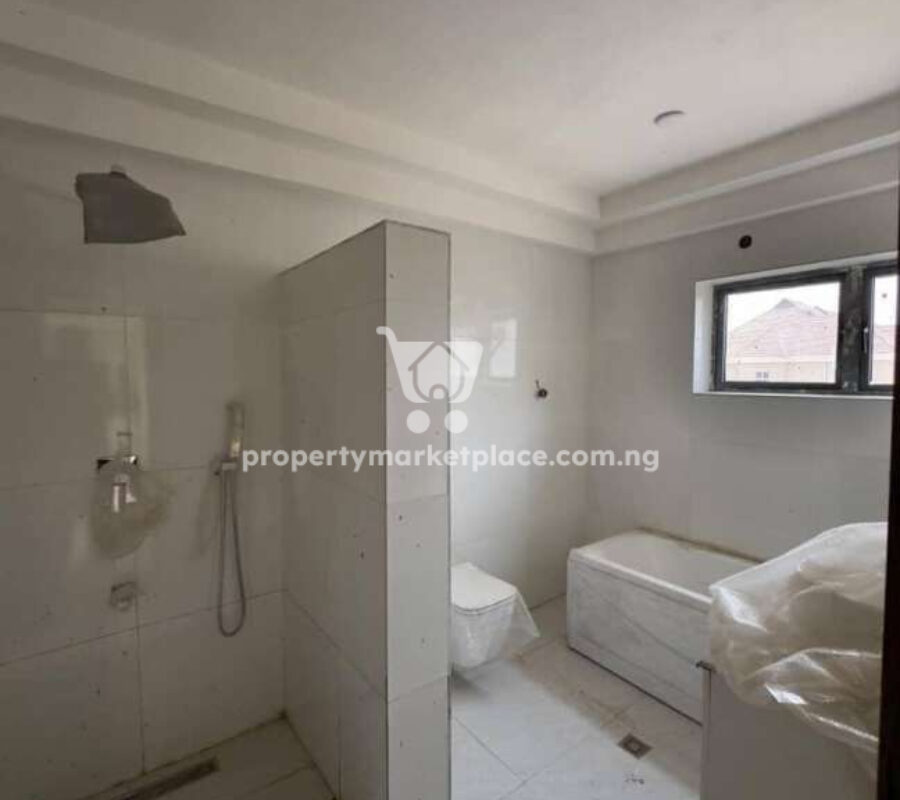 Superbly finished 4 bedroom terrace duplex with Bq