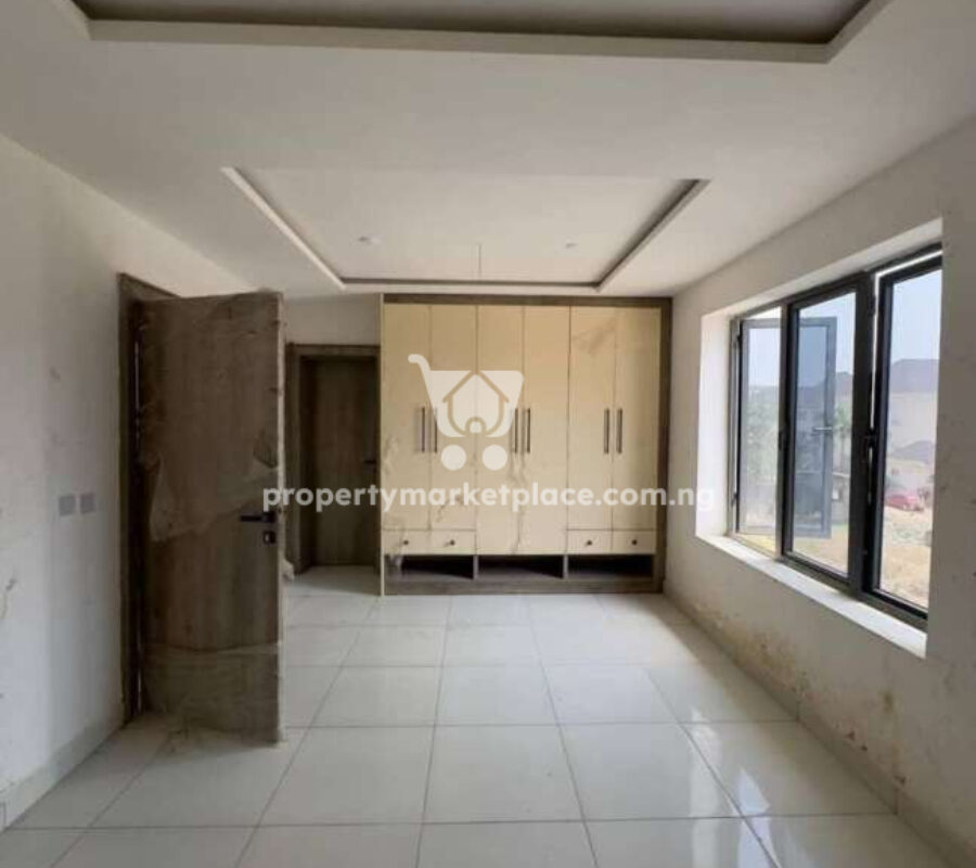 Superbly finished 4 bedroom terrace duplex with Bq