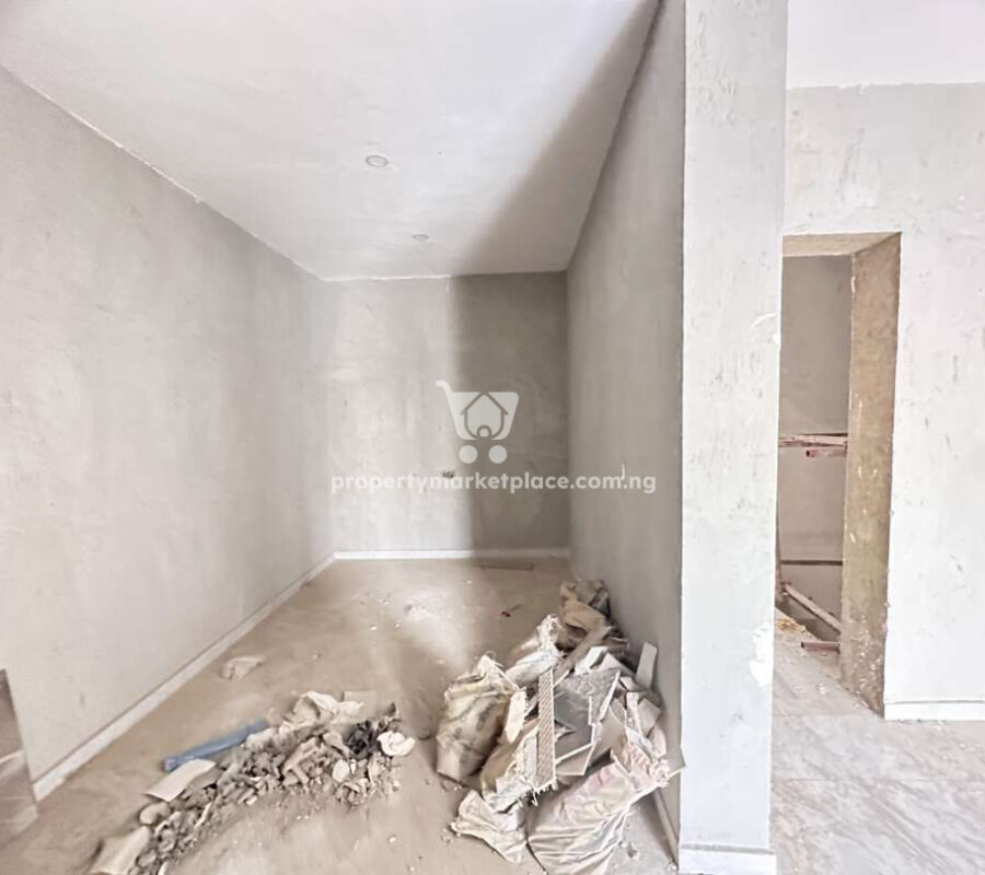 Superbly built 4 bedroom terrace duplex with Bq