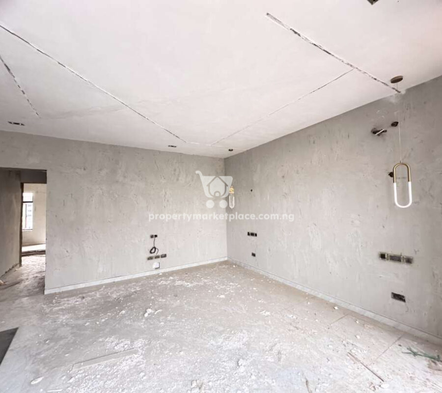 Superbly built 4 bedroom terrace duplex with Bq