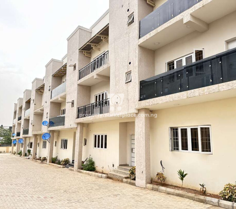 Nicely finished 4 bedroom terrace duplex with Bq