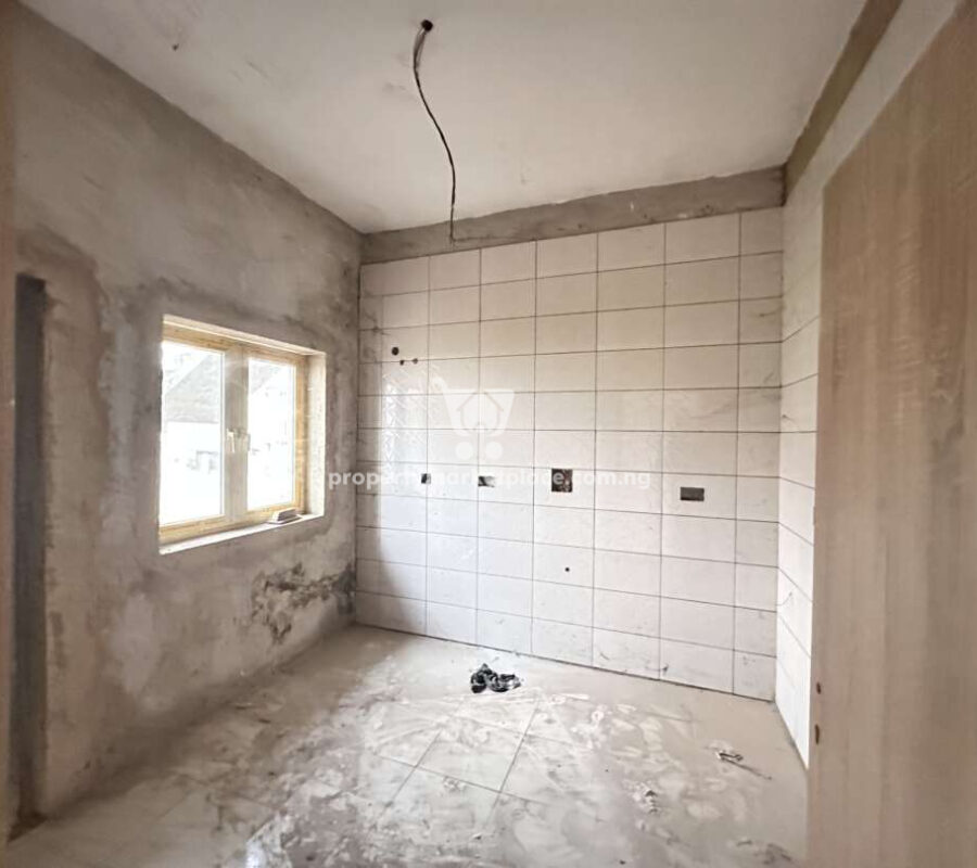 Luxurious 6 units of 3 bedroom flats