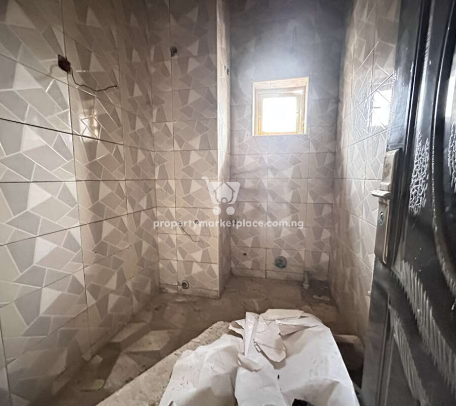 Luxurious 6 units of 3 bedroom flats
