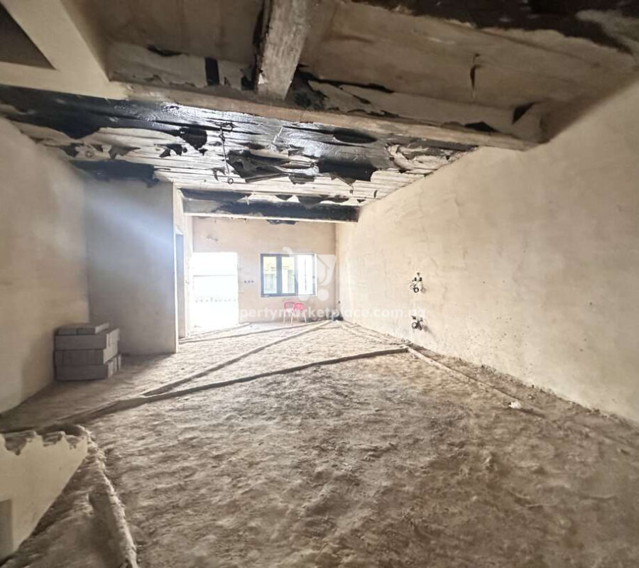 Luxurious 4 bedroom terrace duplex with Bq