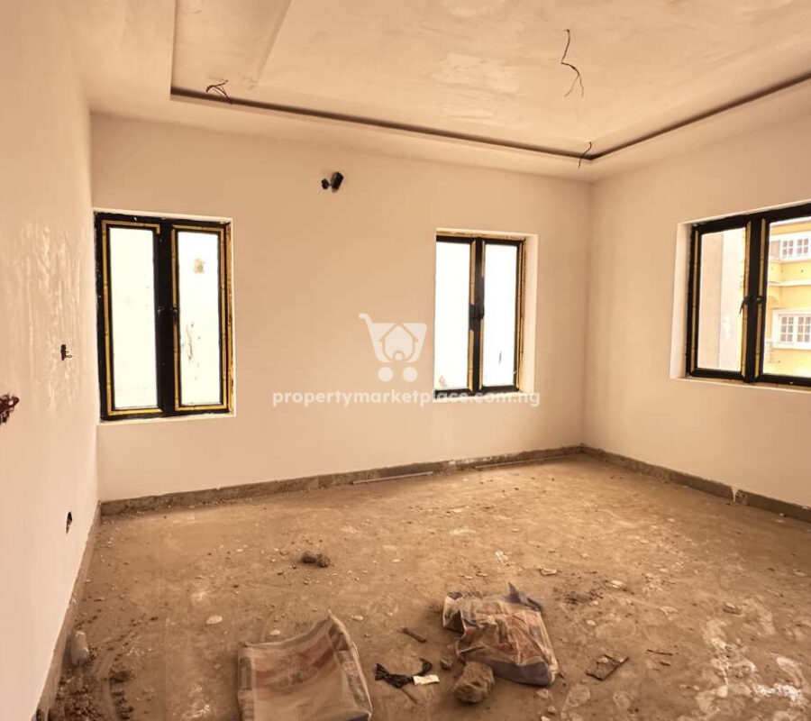 Luxurious 5 bedroom detached duplex with elevator