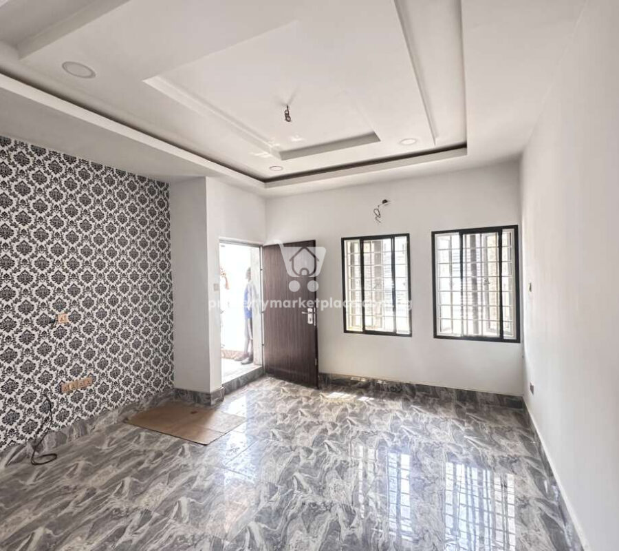 3 units of 2 bedroom flat and 1 unit of 1 bedroom flat