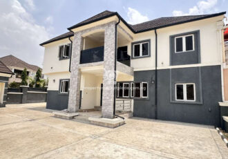 Massive 5 bedroom detached duplex with Bq