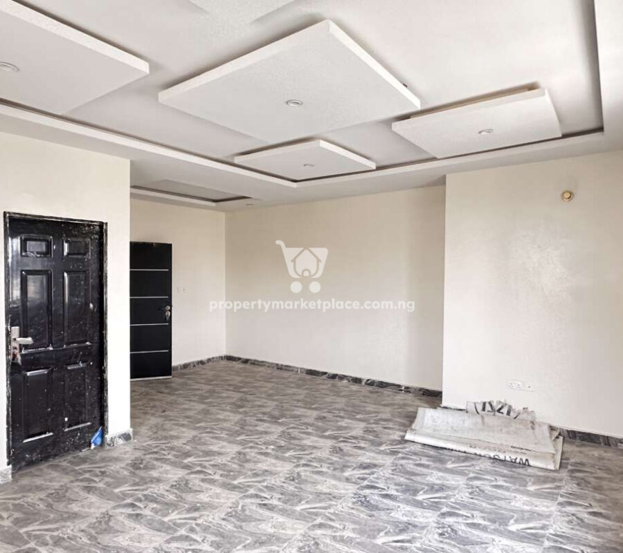 Massive 5 bedroom detached duplex with Bq