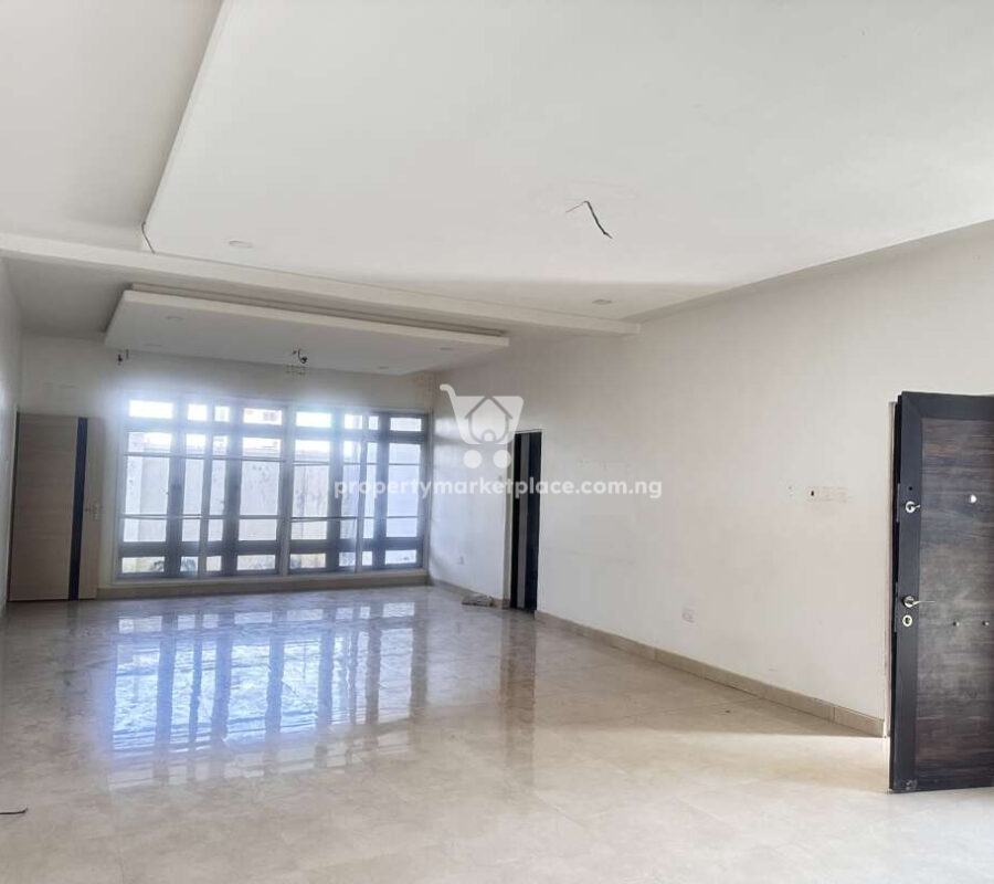 Luxurious 3 bedroom flat with Bq