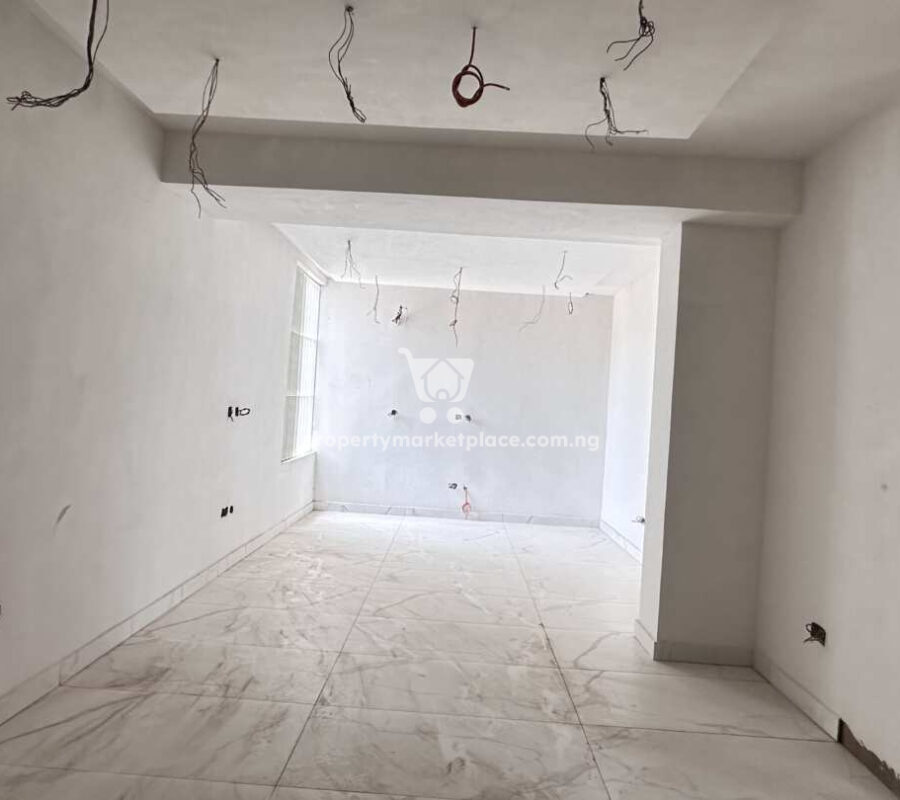 Solidly built & luxurious 4 bedroom terrace duplex with Bq
