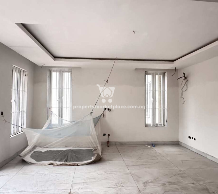 Solidly built & luxurious 4 bedroom terrace duplex with Bq